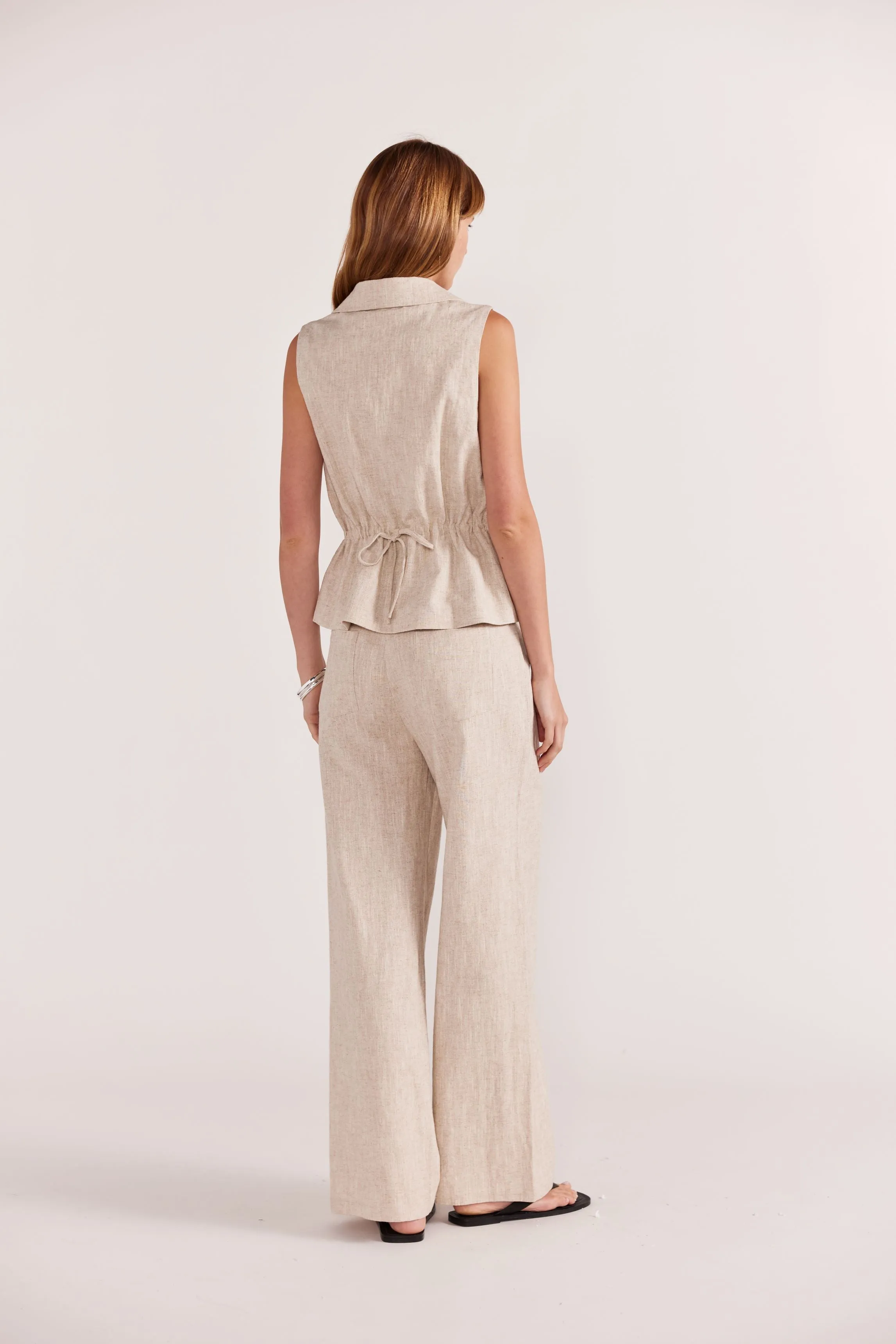 AVERY VEST