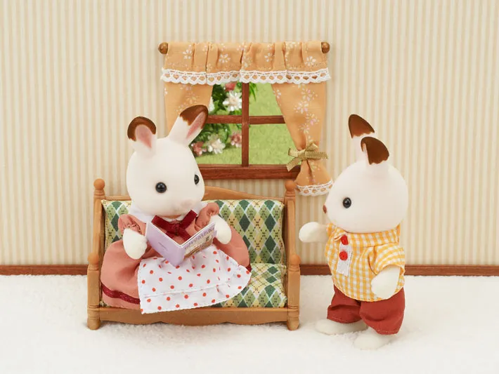 Comfy Living Room Set | Calico Critters