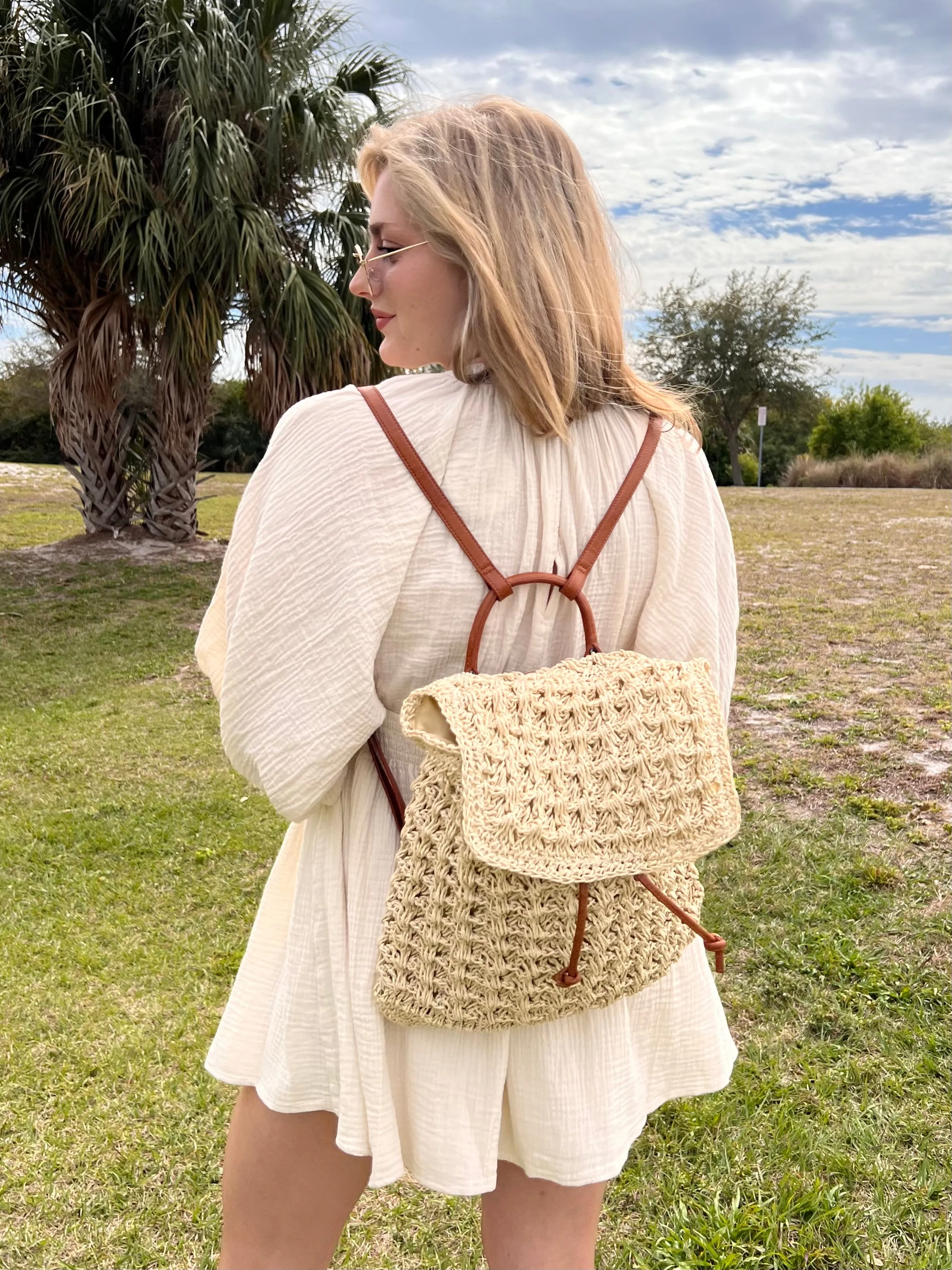 KAIA STRAW BACKPACK IN IVORY
