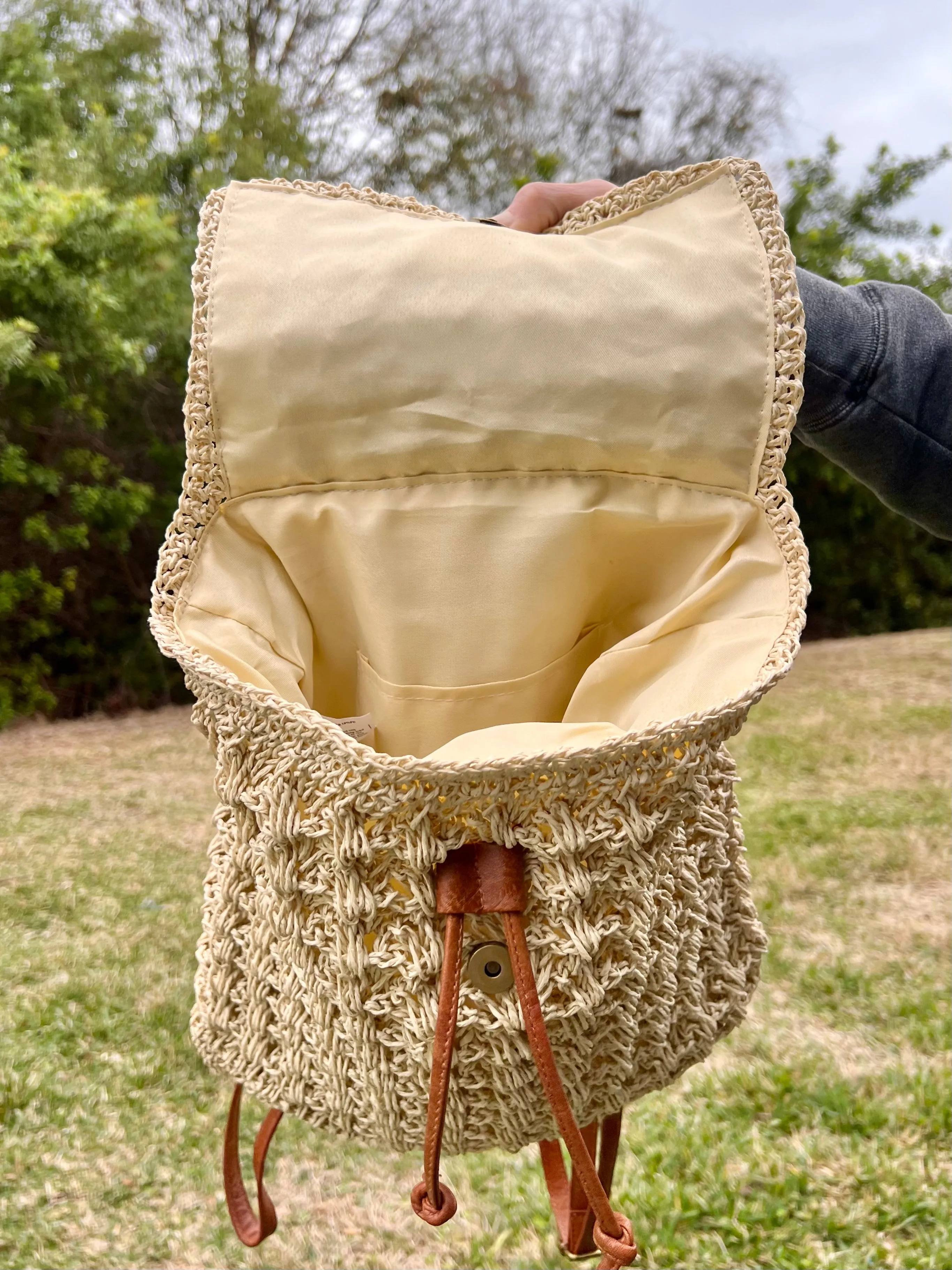 KAIA STRAW BACKPACK IN IVORY