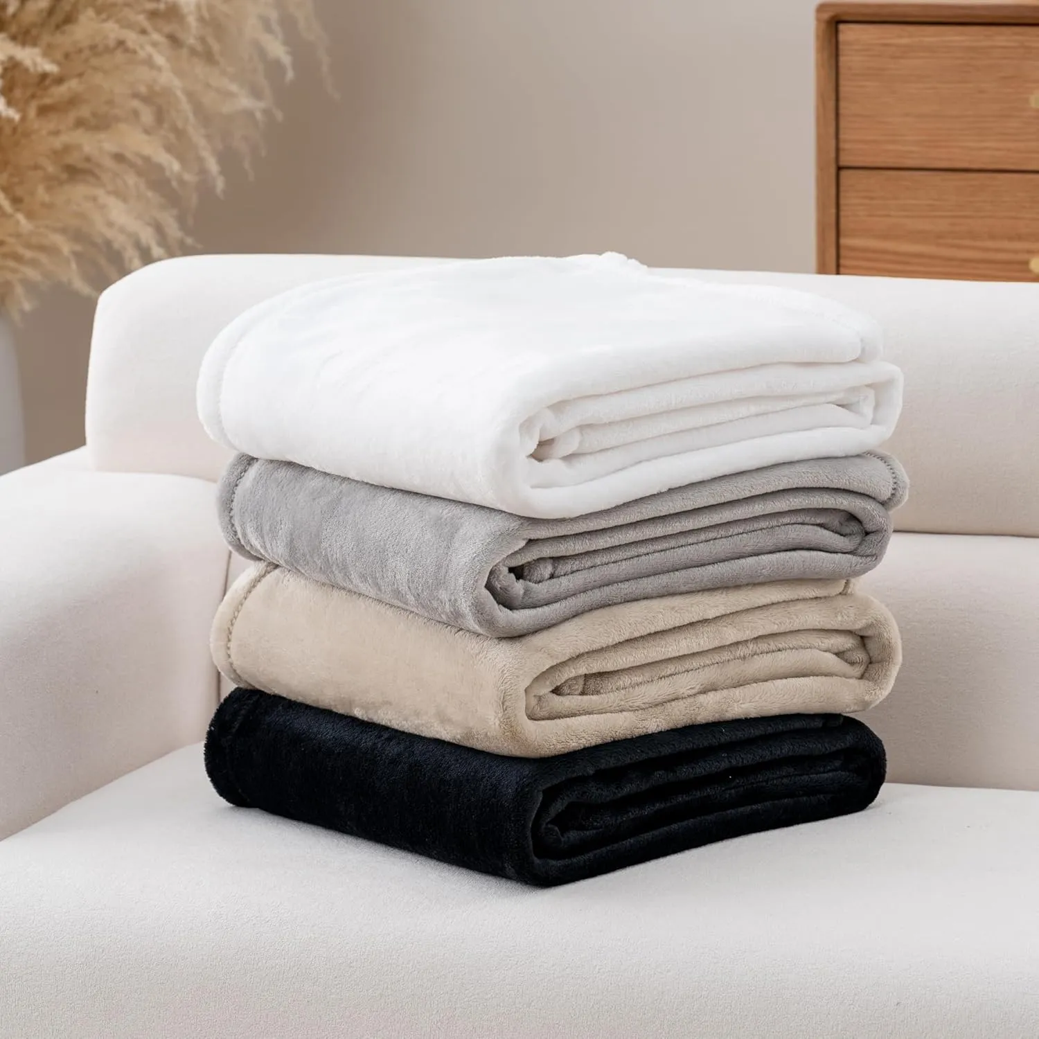 Luxury Fleece Warm Blanket, Soft Lightweight Velvety Plush Blanket for Sofa and Bed, Cozy Comfy for All Seasons(Grain, 10890 Inches)