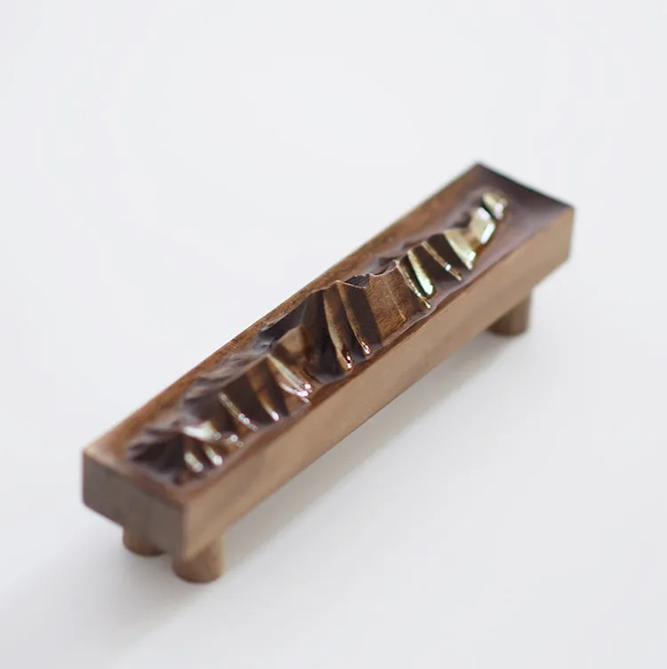 Mountain Shaped Diffuser Wood