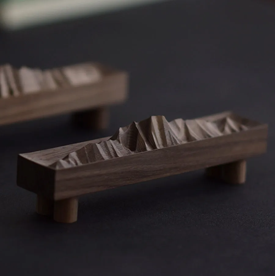 Mountain Shaped Diffuser Wood
