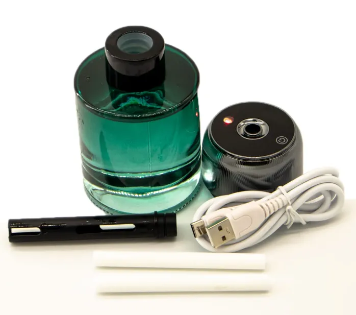 Smart Car Air Fragrance Essential Oil Diffuser & Humidifier P-47